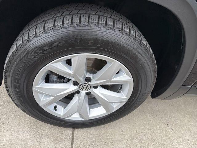 used 2018 Volkswagen Atlas car, priced at $16,817