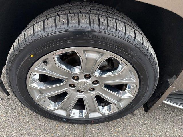 used 2016 GMC Yukon XL car, priced at $23,988