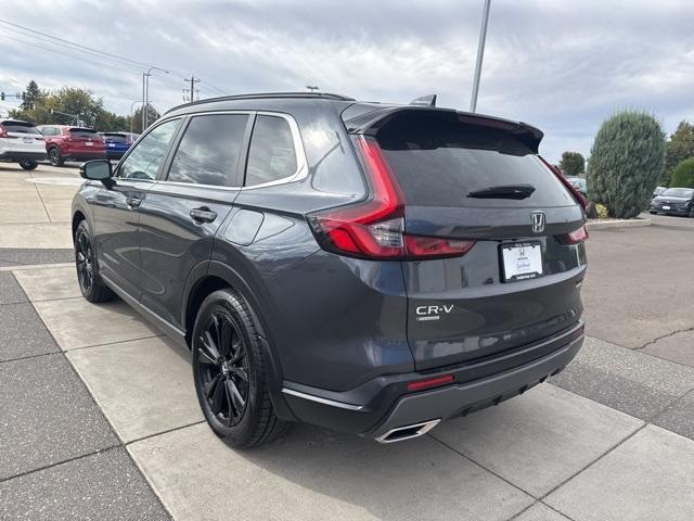 2023 White Honda CR-V Hybrid