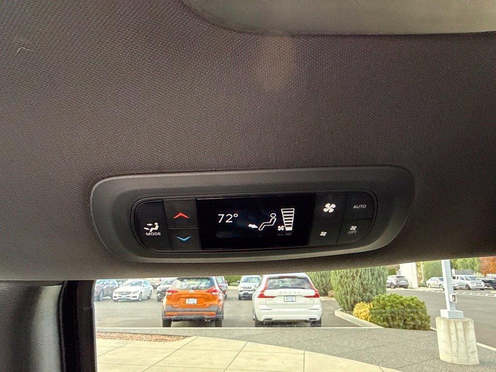 used 2025 Chrysler Pacifica car, priced at $24,244
