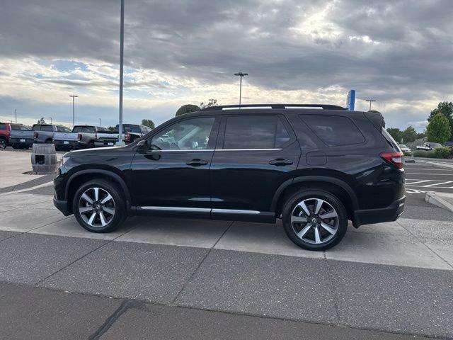 used 2023 Honda Pilot car, priced at $41,877