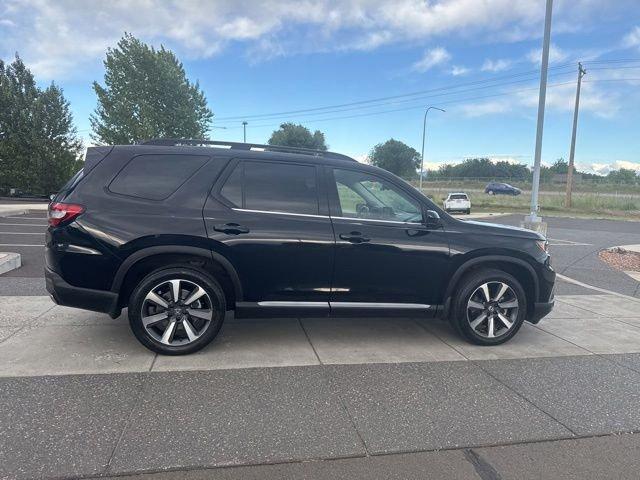 used 2023 Honda Pilot car, priced at $41,877