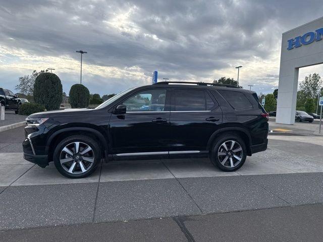 used 2023 Honda Pilot car, priced at $41,877