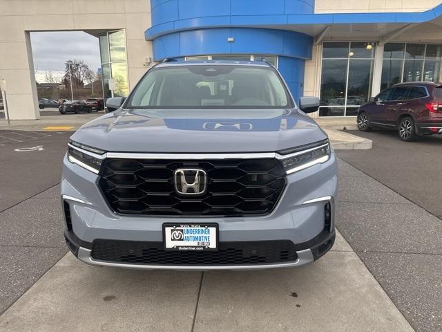 new 2025 Honda Pilot car, priced at $46,702