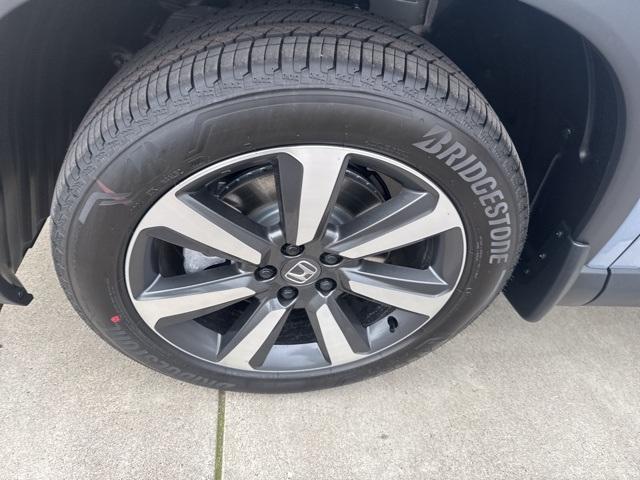 new 2025 Honda Pilot car, priced at $46,702