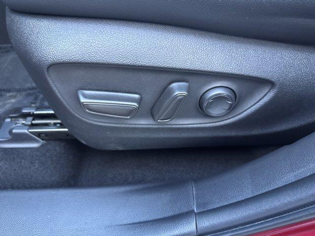 used 2022 Toyota Highlander car, priced at $35,980