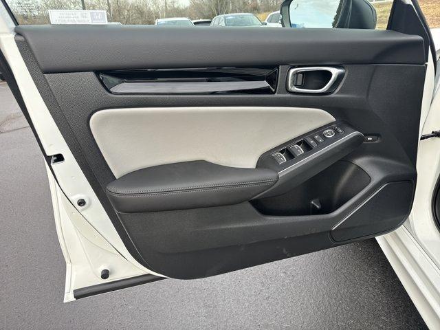 new 2026 Honda Civic Hybrid car, priced at $34,045