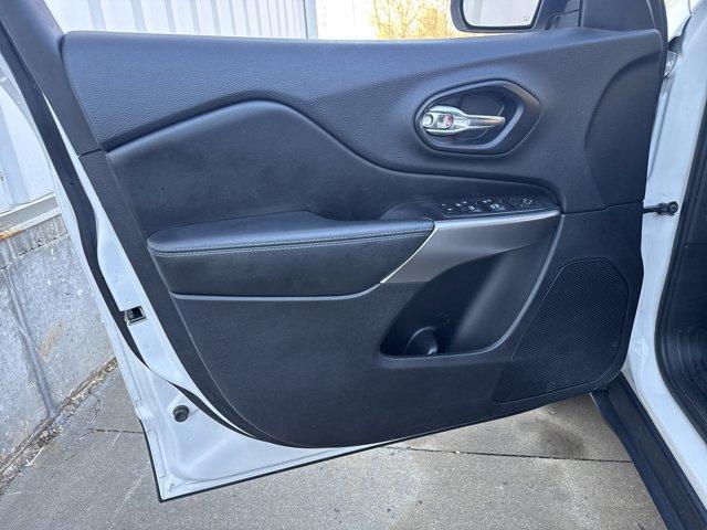 used 2019 Jeep Cherokee car, priced at $16,980