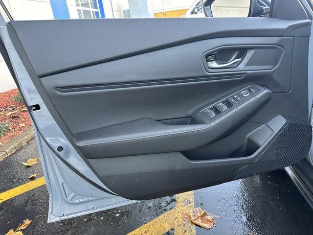 new 2025 Honda Accord Hybrid car, priced at $35,305