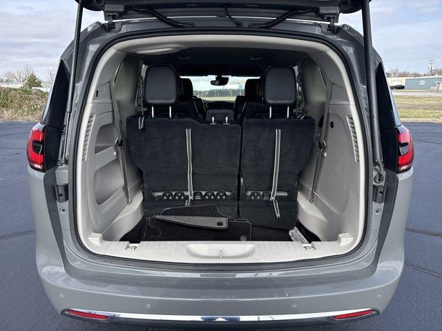 used 2023 Chrysler Pacifica car, priced at $21,984