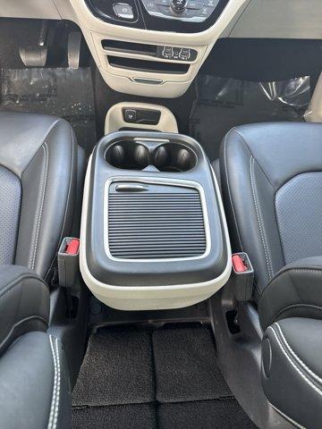 used 2023 Chrysler Pacifica car, priced at $21,984