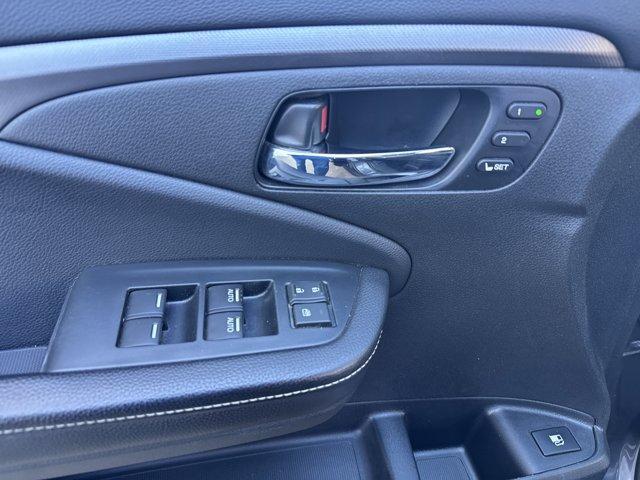 used 2023 Honda Ridgeline car, priced at $29,980