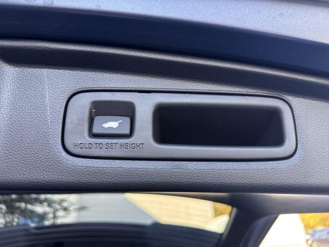 new 2026 Honda CR-V Hybrid car, priced at $41,675