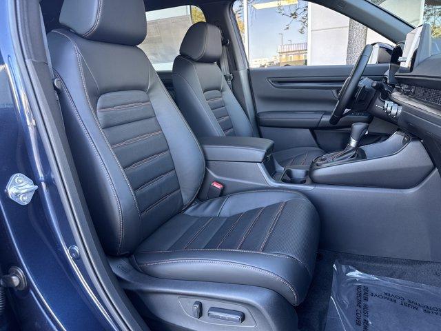 new 2026 Honda CR-V Hybrid car, priced at $41,675