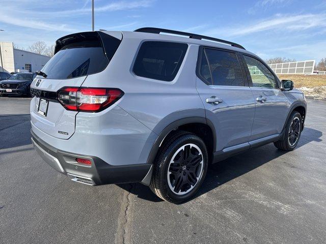 new 2026 Honda Pilot car, priced at $54,995