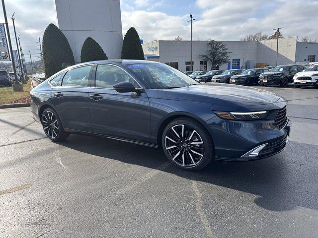 new 2025 Honda Accord Hybrid car, priced at $40,495