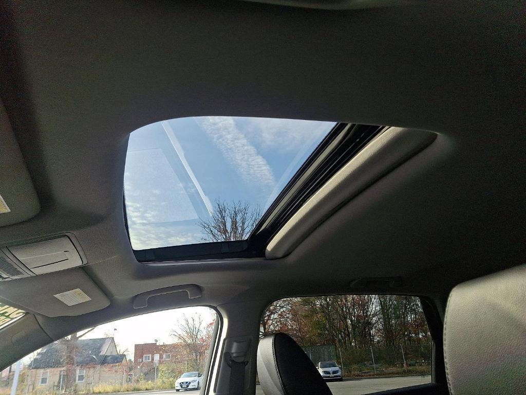 used 2020 Acura MDX car, priced at $23,798