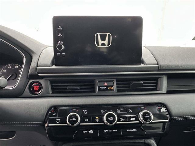 used 2023 Honda Pilot car, priced at $37,498