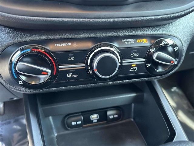 used 2023 Kia Soul car, priced at $15,498