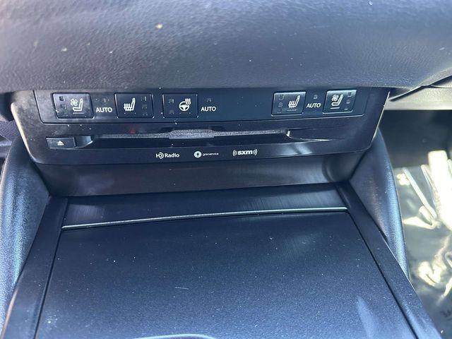 used 2019 Lexus ES 350 car, priced at $25,998