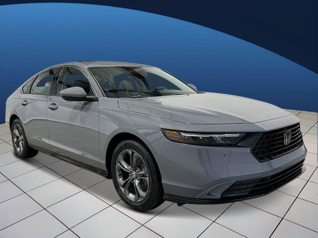 new 2025 Honda Accord Hybrid car