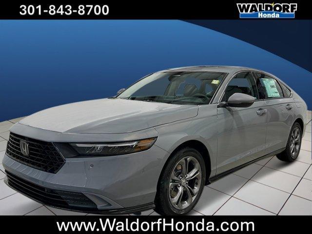 new 2025 Honda Accord Hybrid car