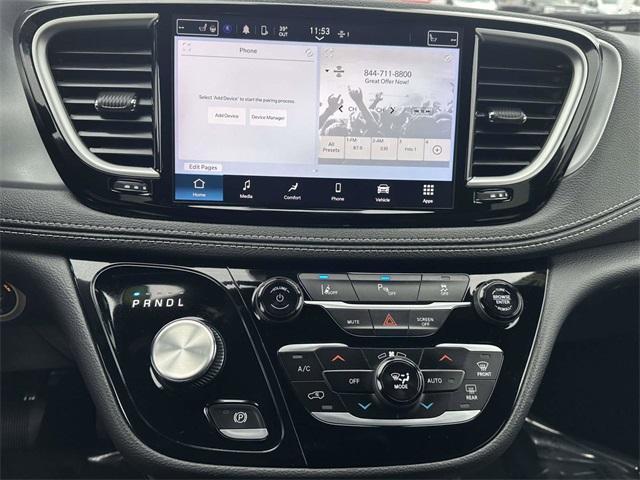 used 2023 Chrysler Pacifica Hybrid car, priced at $28,498