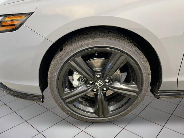 new 2025 Honda Accord Hybrid car