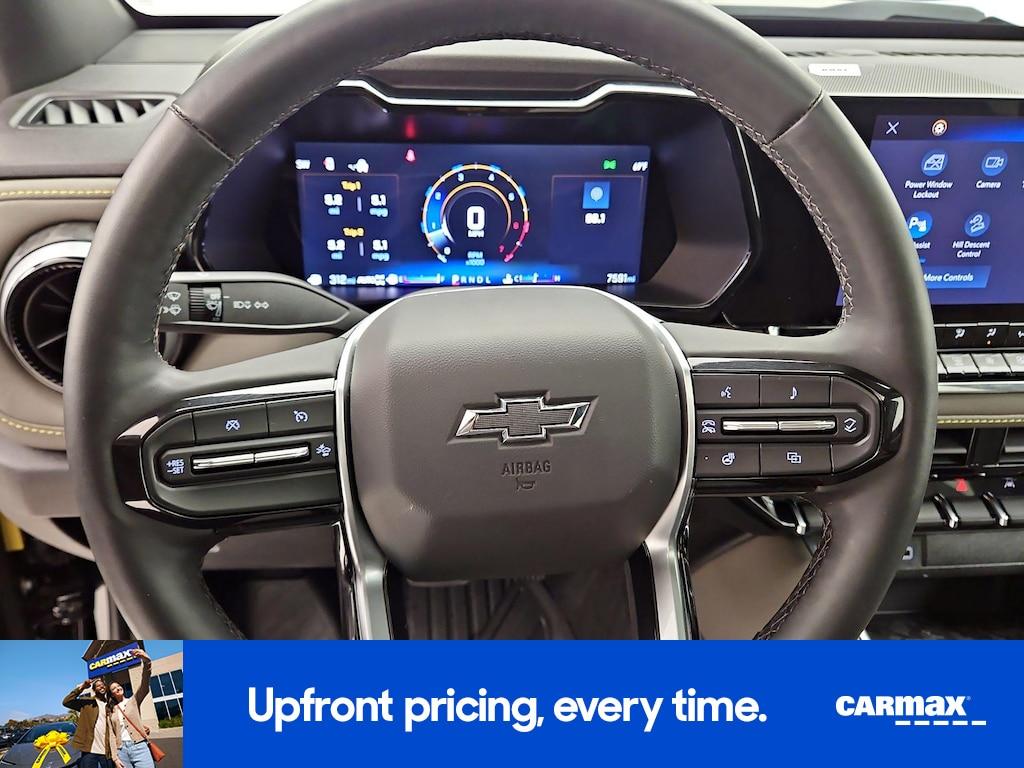 used 2025 Chevrolet Colorado car, priced at $48,998