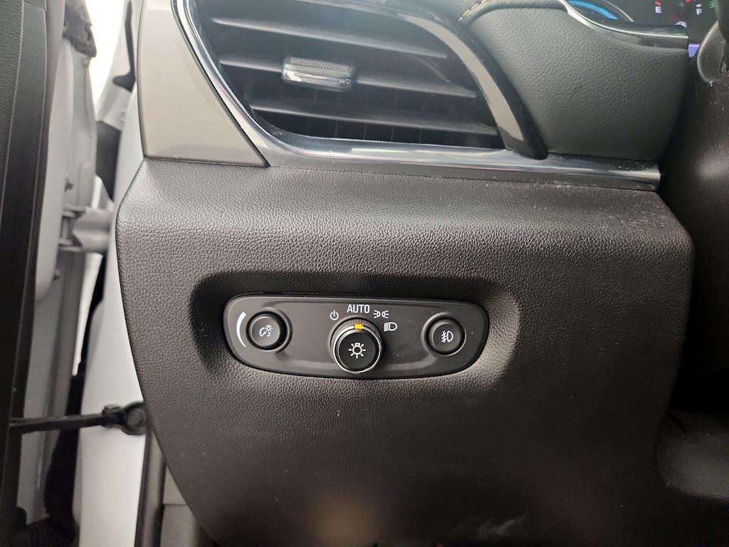 used 2021 Chevrolet Traverse car, priced at $23,998