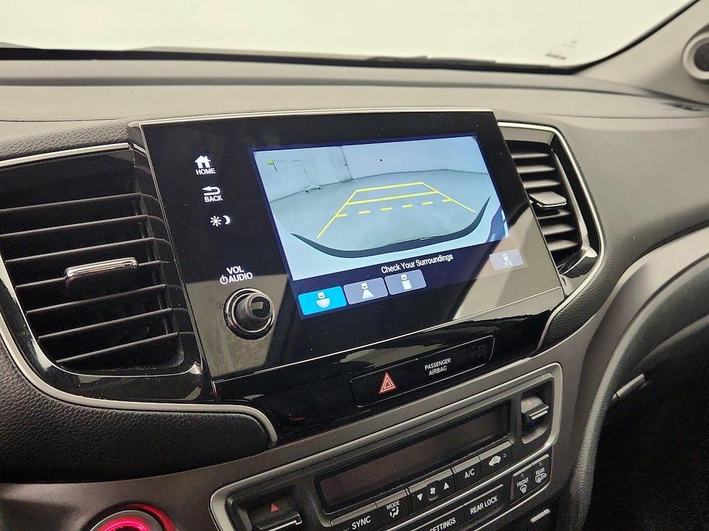 used 2022 Honda Pilot car, priced at $30,998