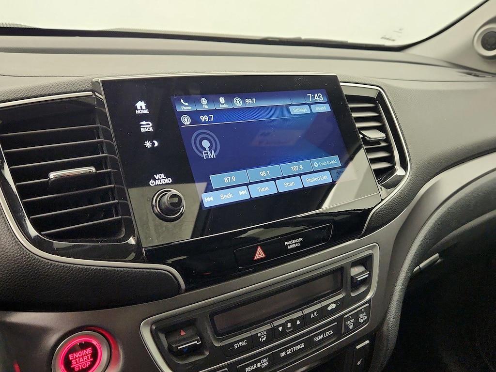 used 2022 Honda Pilot car, priced at $30,998