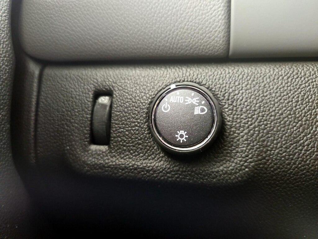 used 2021 Chevrolet Colorado car, priced at $22,998