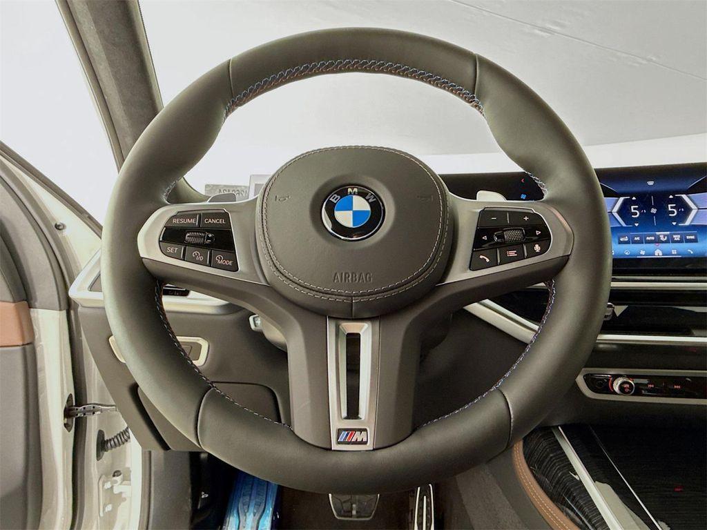 new 2026 BMW X7 car, priced at $121,275