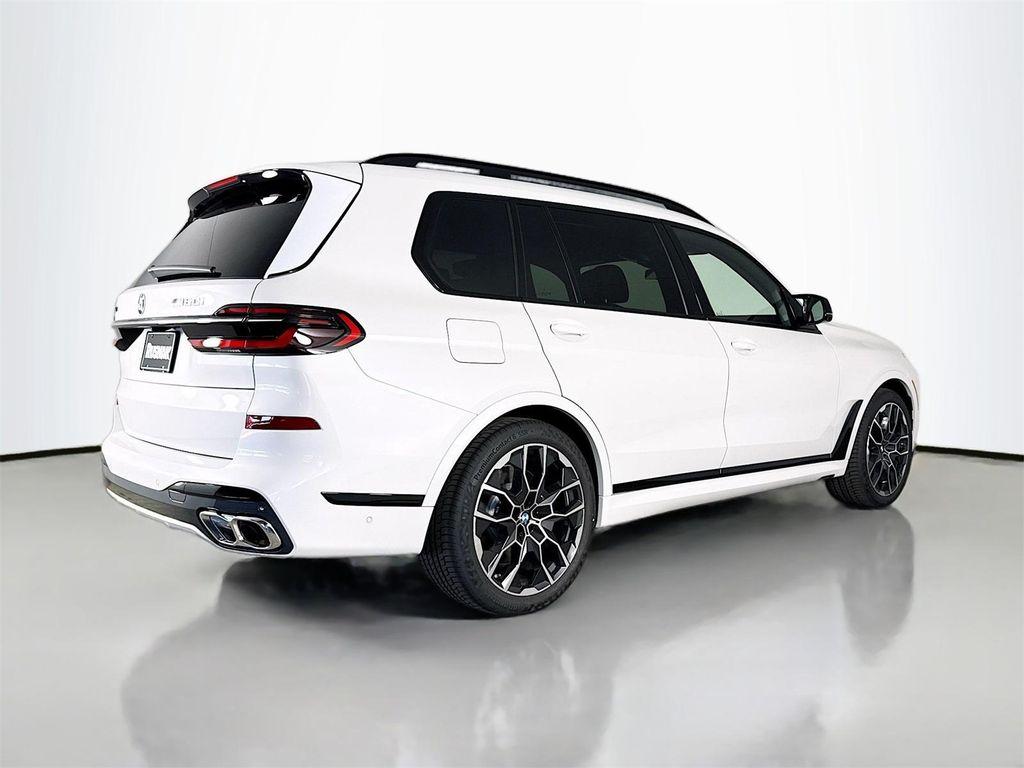 new 2026 BMW X7 car, priced at $121,275
