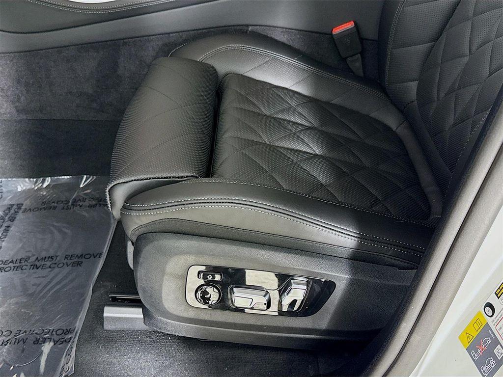 new 2026 BMW X5 PHEV car, priced at $86,100