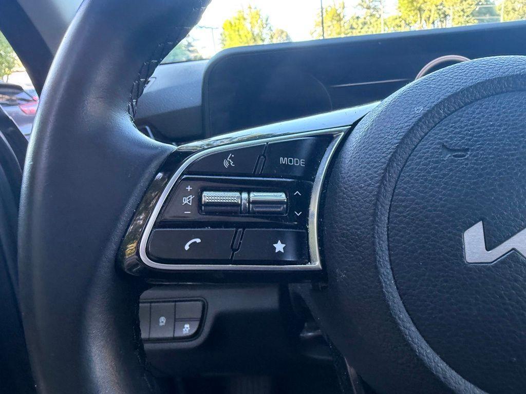used 2024 Kia Seltos car, priced at $22,132