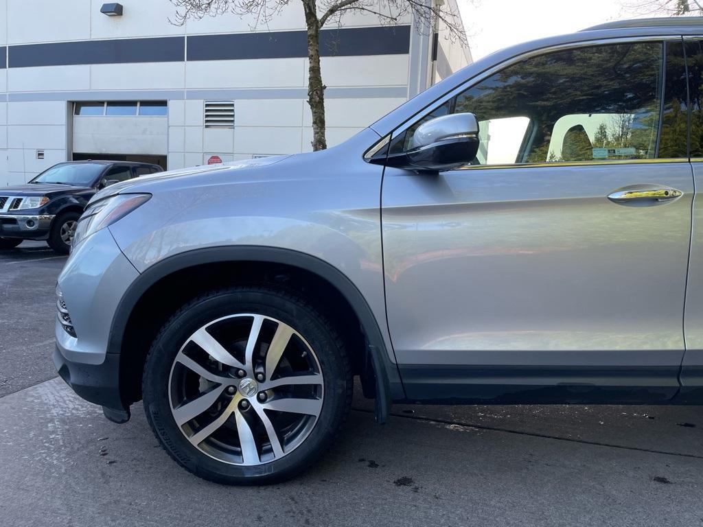 used 2017 Honda Pilot car, priced at $21,221