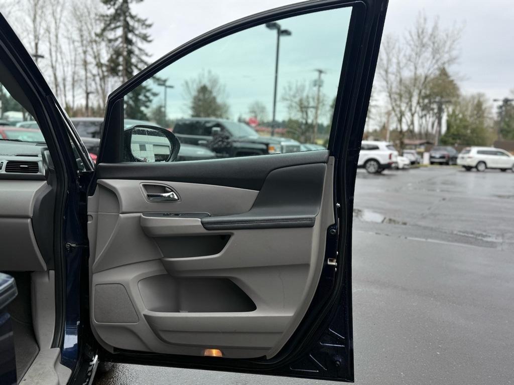 used 2015 Honda Odyssey car, priced at $17,132