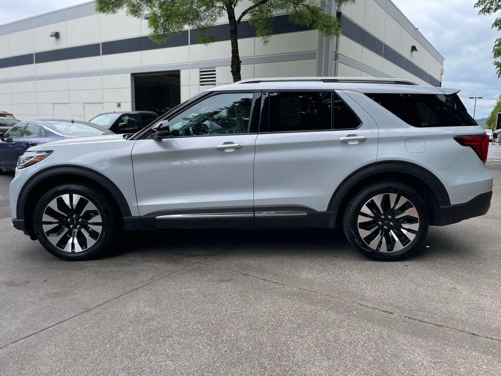 used 2025 Ford Explorer car, priced at $43,811