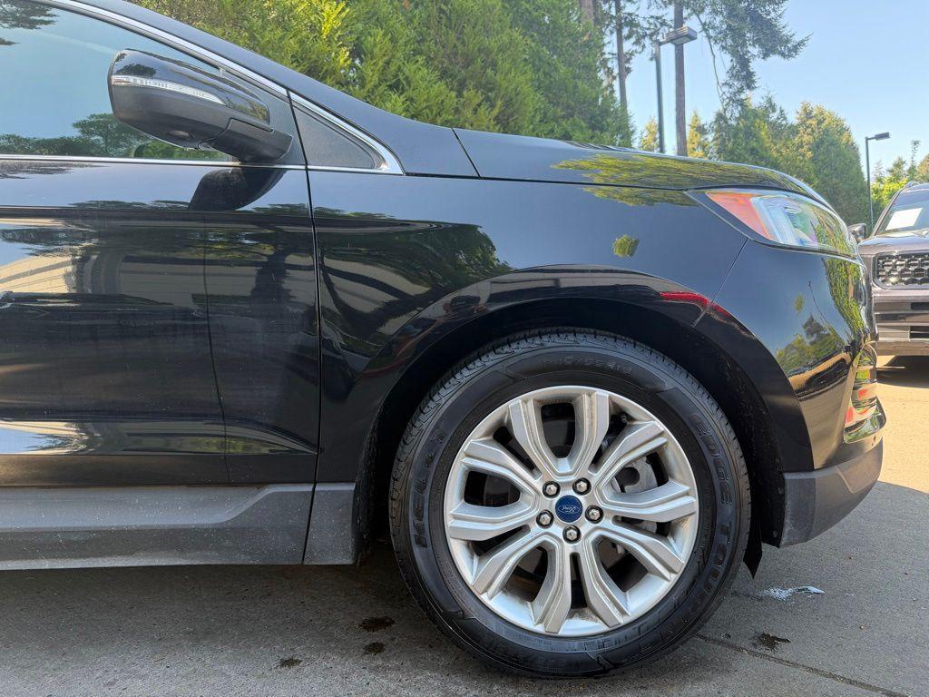 used 2022 Ford Edge car, priced at $21,919