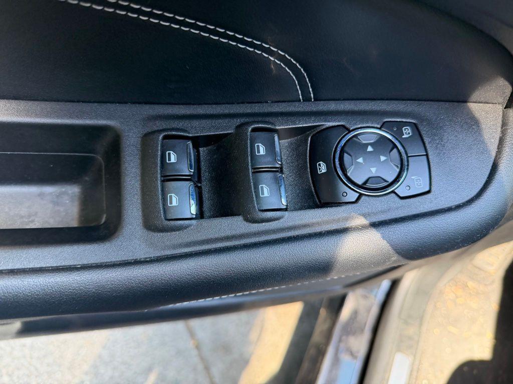 used 2022 Ford Edge car, priced at $21,919