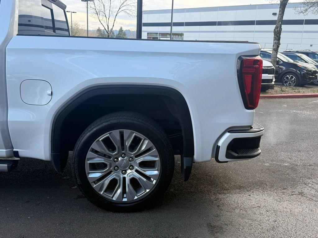 used 2021 GMC Sierra 1500 car, priced at $39,919
