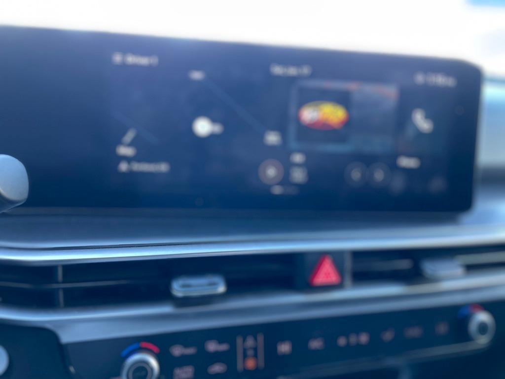 used 2024 Kia Sorento car, priced at $27,768