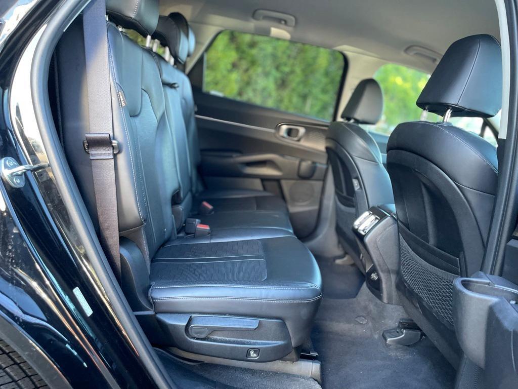 used 2024 Kia Sorento car, priced at $27,768