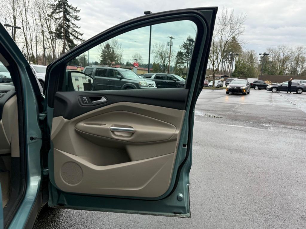 used 2013 Ford Escape car, priced at $8,989