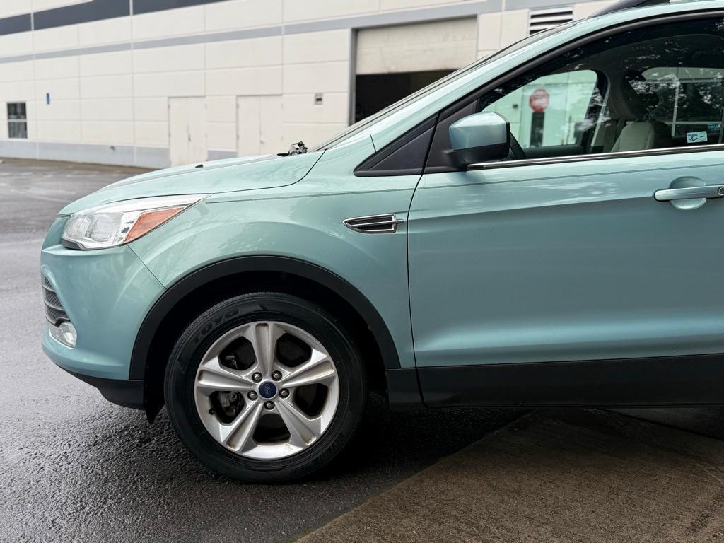 used 2013 Ford Escape car, priced at $8,989