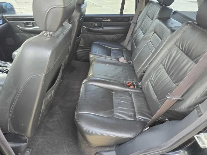 used 2002 Land Rover Range Rover car, priced at $8,000