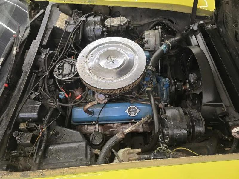 used 1977 Chevrolet Corvette car, priced at $14,000