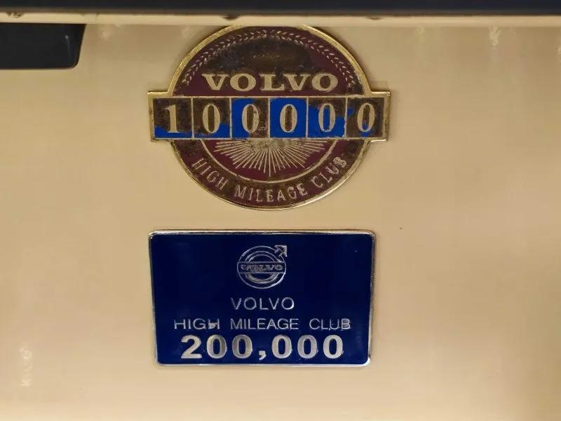 used 1987 Volvo 240 car, priced at $7,000